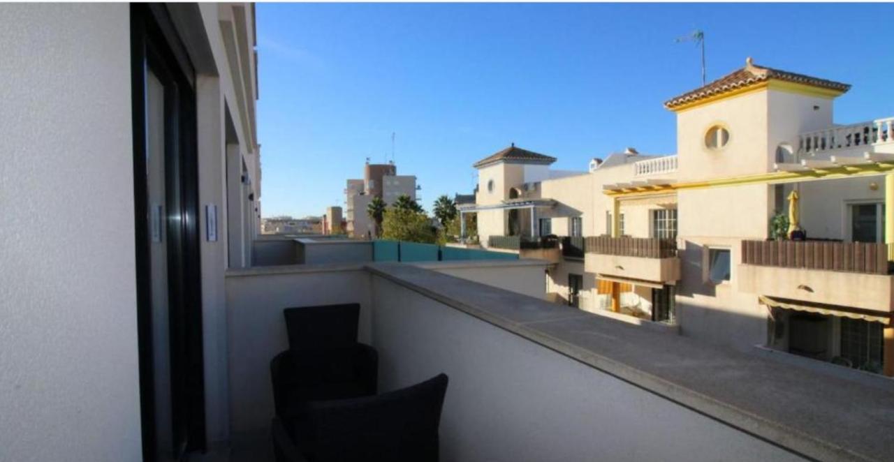 Apartment Margarita 2 Torrevieja Exterior photo